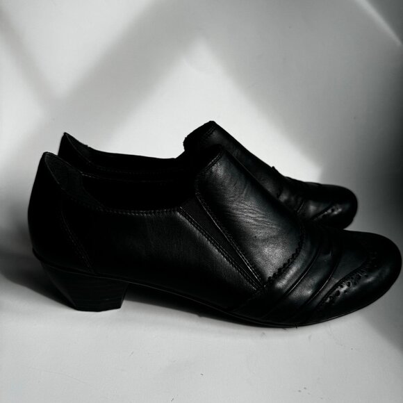 Rieker Shoes - Rieker Antistress Slip-on Dress Shoe size 9.5/41